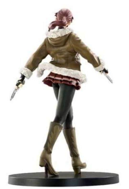 ブラックラグーン　レヴィ　冬服　日本　フィギュア