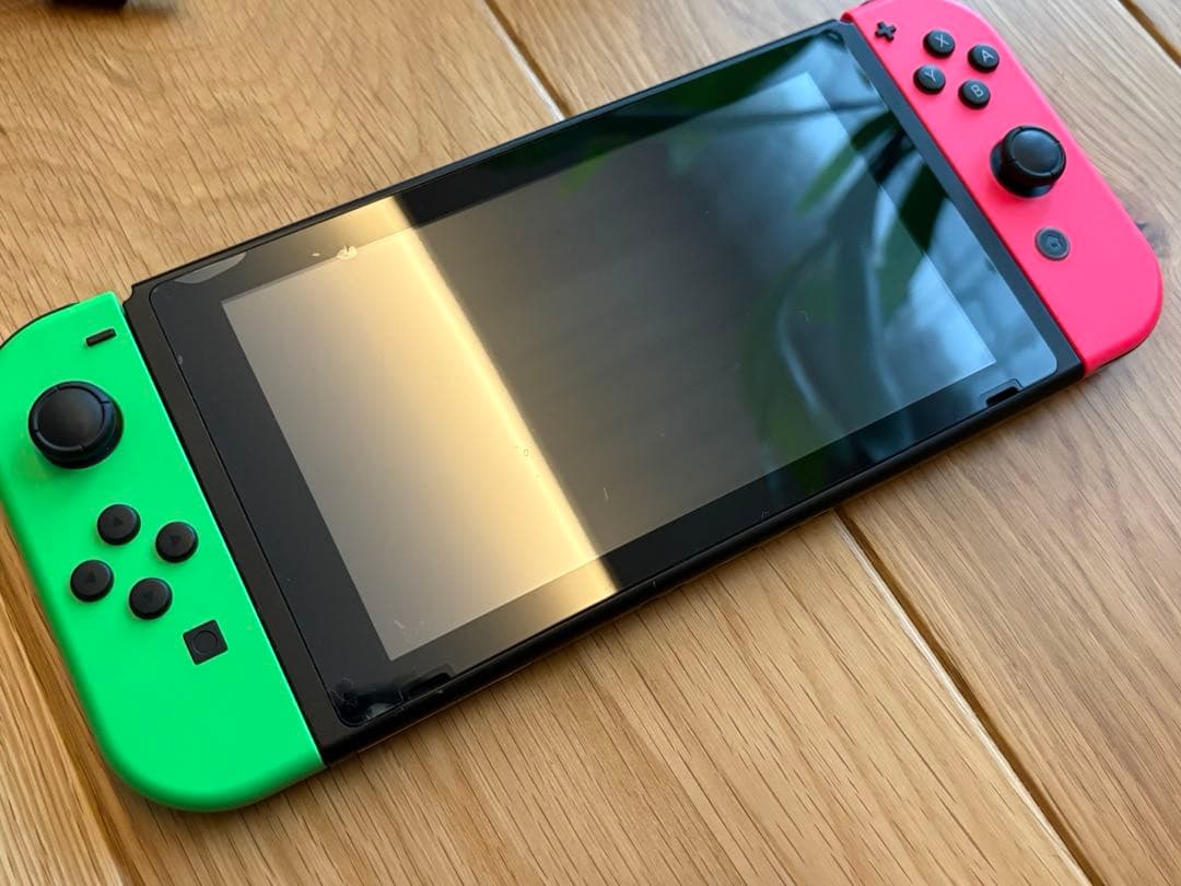 Nintendo Switch本体一式＋Joy-Con 1セット付