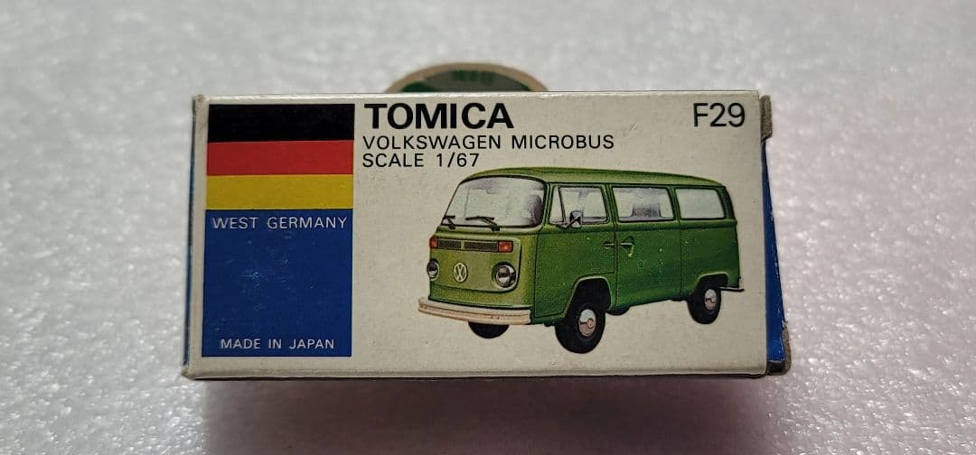 【送料無料】未使用！日本製 ワーゲン ワーゲンバス 「 トミカ 」 ミニカー