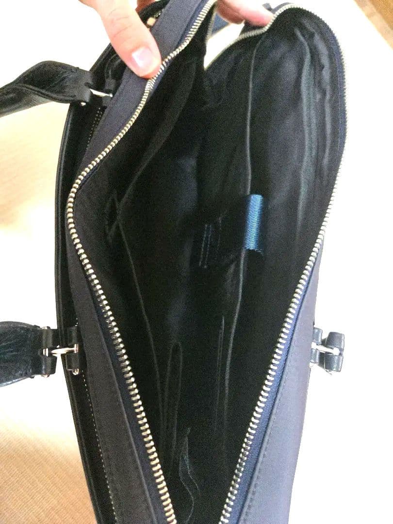 【新品同様】ロワード　p.i.d brina 2wayブリーフケース ネイビー