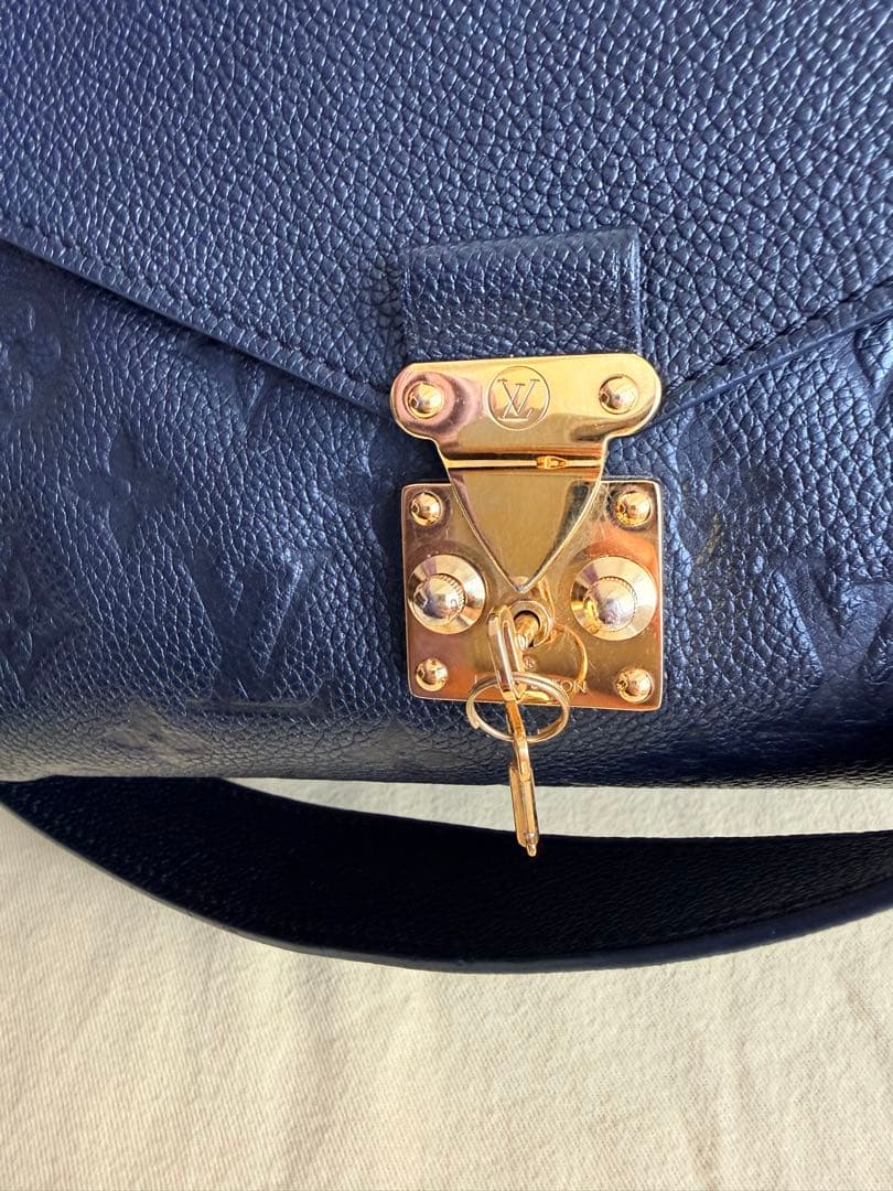 【メロディー】LOUIS VUITTON メティスホーボー モノグラム・