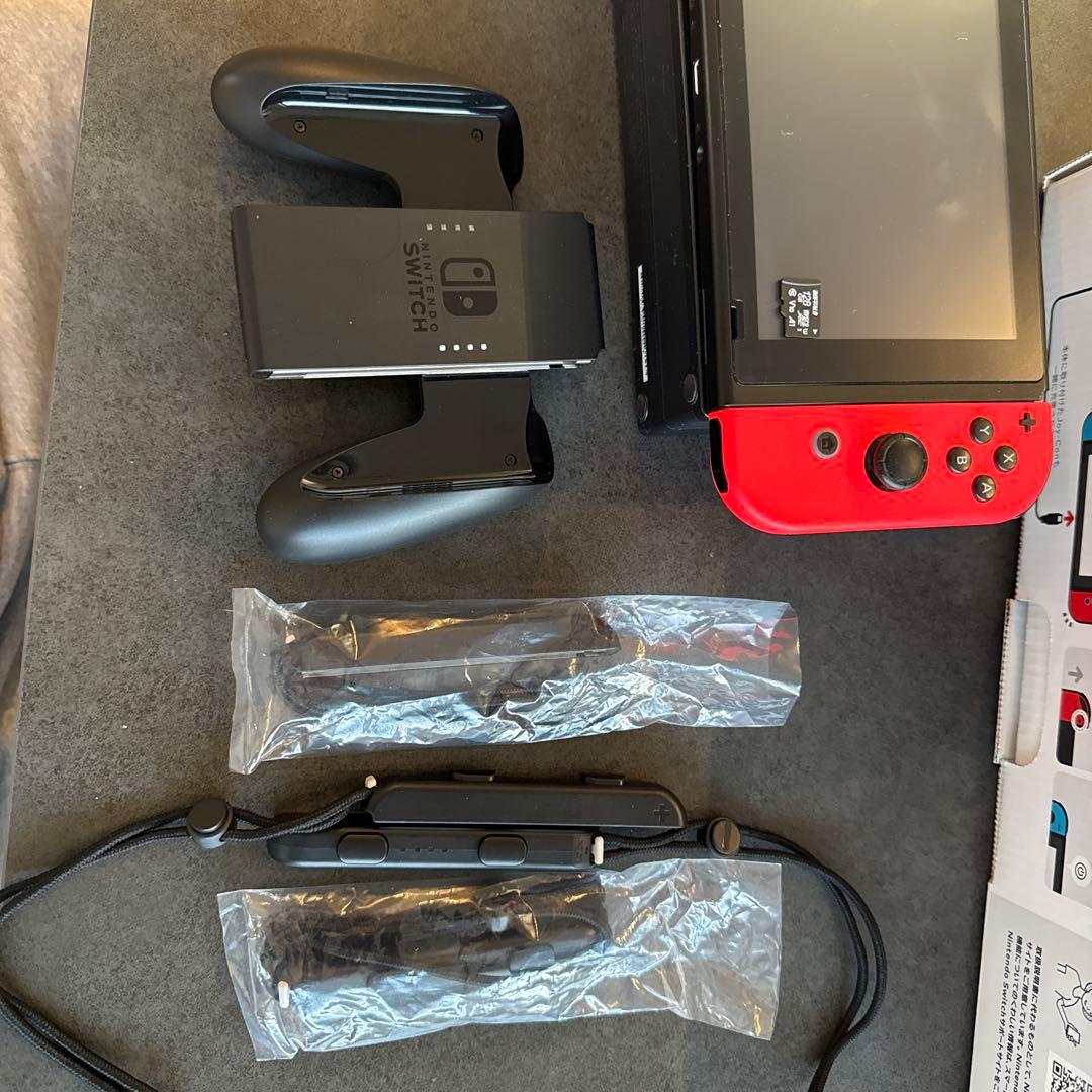 Nintendo Switch（128GB MICRO SDカード付き）