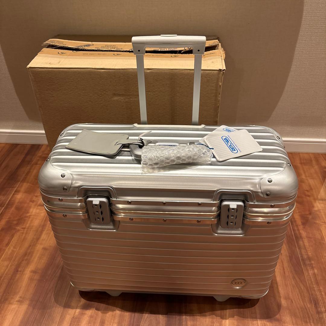 よ*ん様 RIMOWA 6511トパーズパイロットトロリー2輪[廃盤] Au