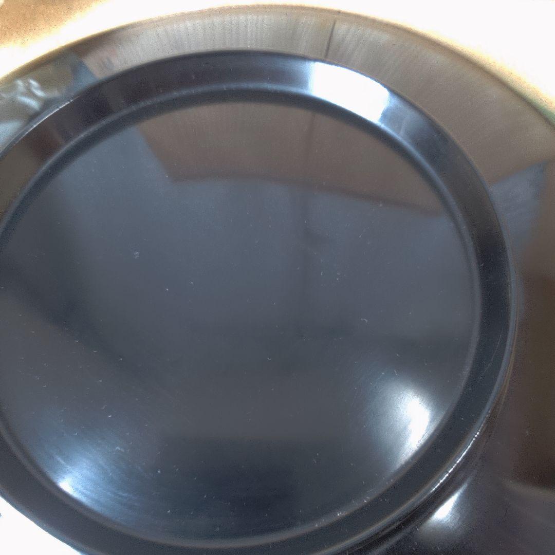 漆塗り 膳 伝統的なデザイン 小傷 すり傷 おおいです 雪斎？