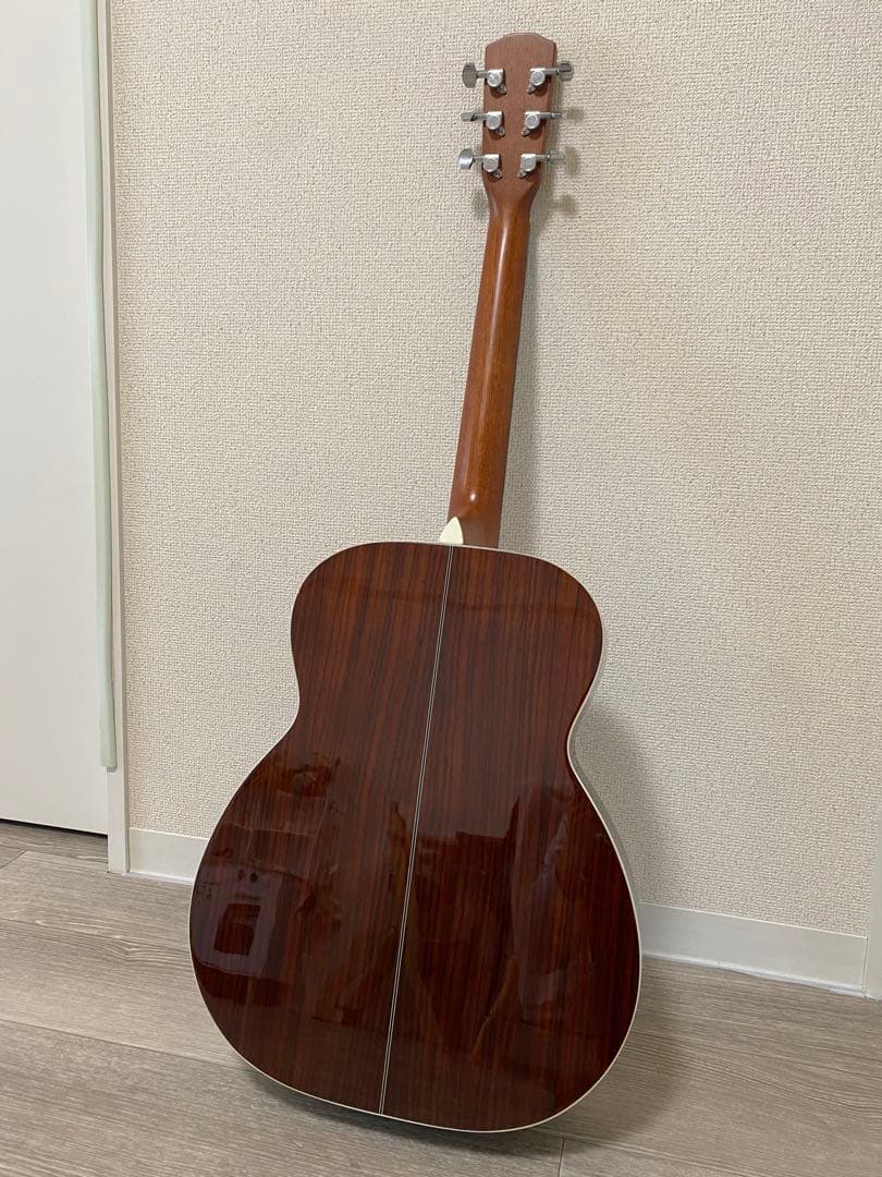 Morris アコースティックギター サンバースト - メルカリ