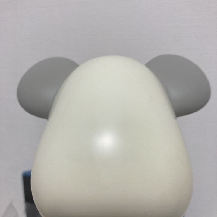 絶版400% BE@RBRICK カウズ KAWS 初代1st 美品 - メルカリ