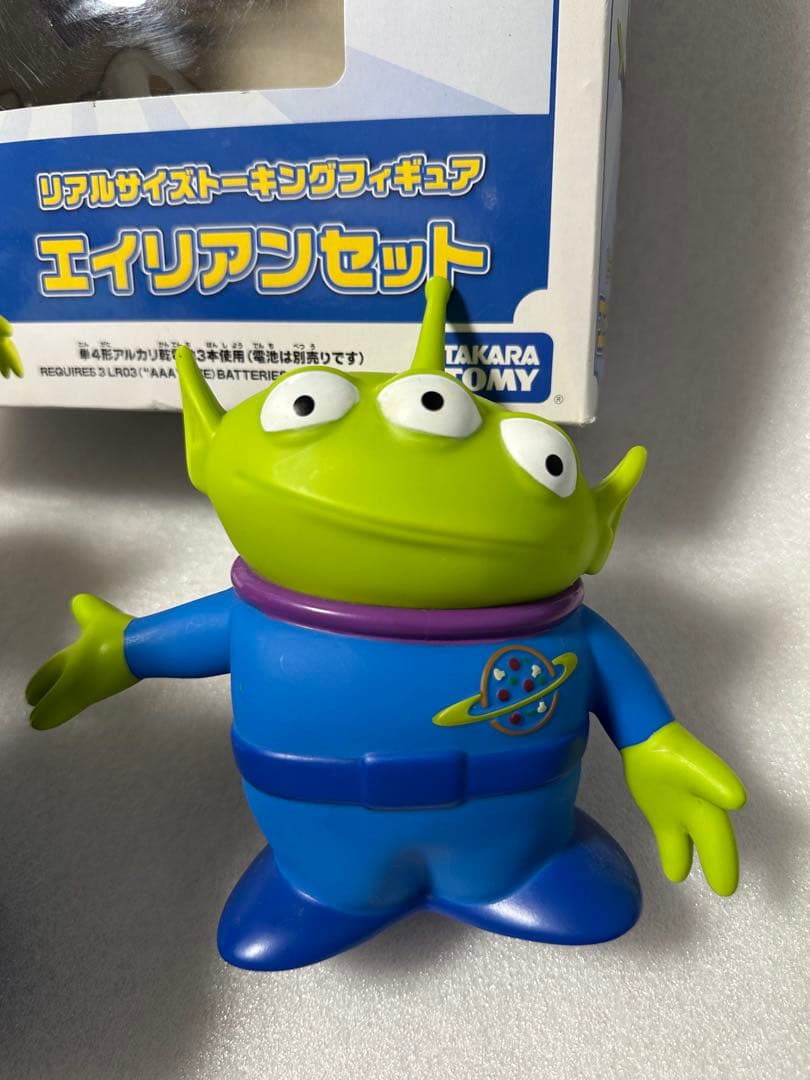 トイストーリー　リアルサイズ　トーキングフィギュア　エイリアンセット