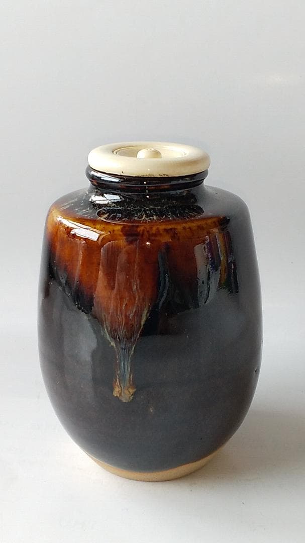 桶谷定一 肩衝茶入 仕覆 二重蔓牡丹唐草間道 茶道具