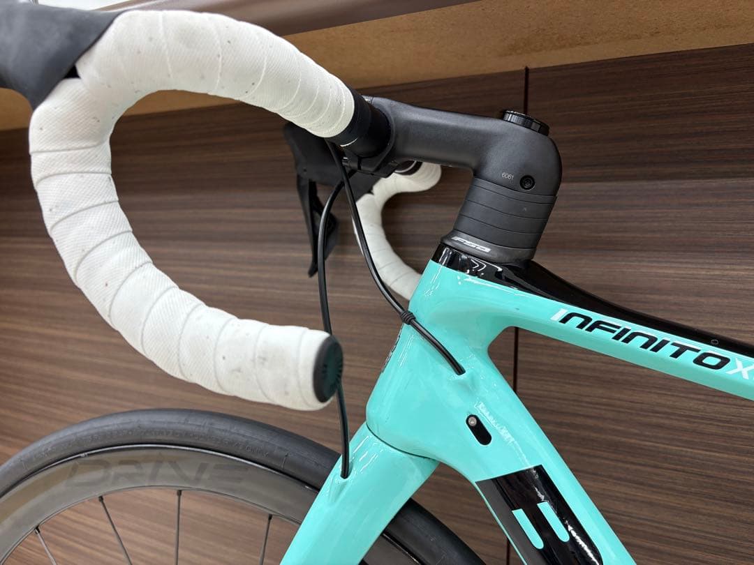 【最終値下】Bianchi Infinito XE 105Di2 50