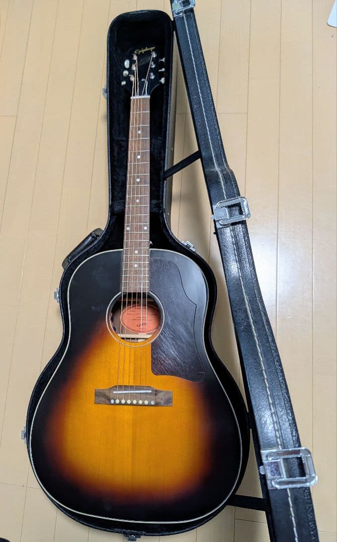 Epiphone Masterbilt J-45（Fishman PU、HC付)