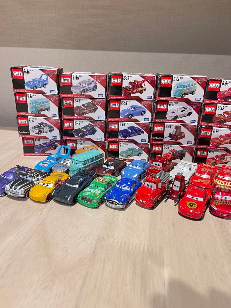 カーズ ミニカーセット トミカ