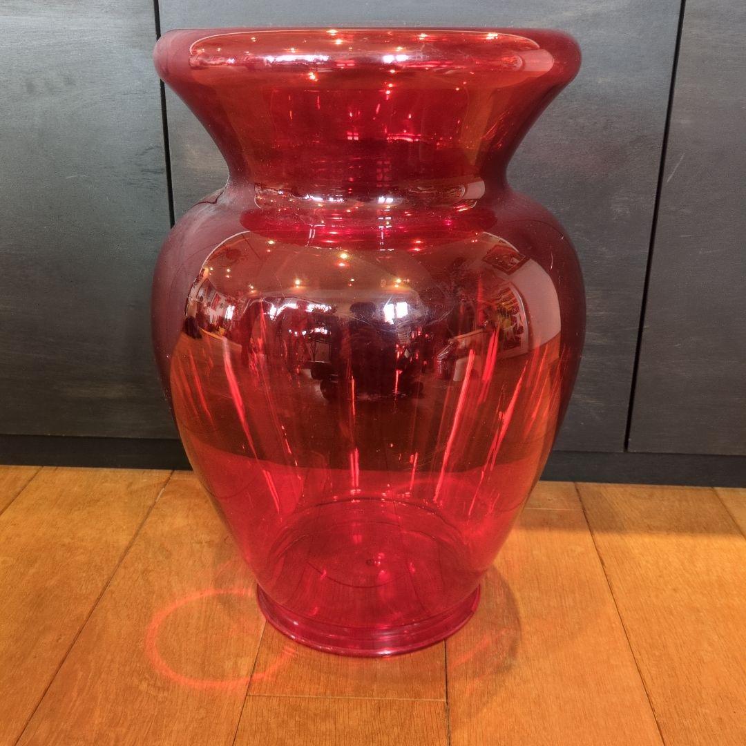 Kartelカルテル　ラボエム赤色