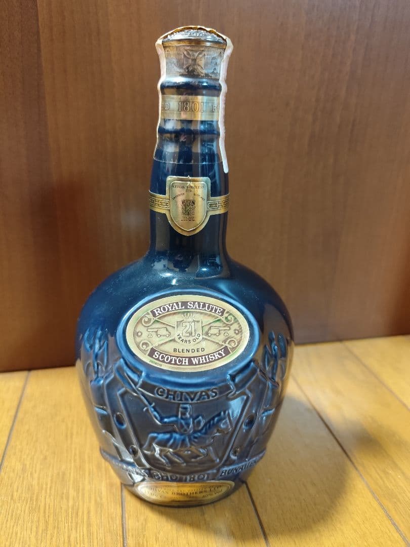 【貴重】 Salute スコッチウイスキー 21年　1リットル 貴重】 Salute スコッチウイスキー 21年 1リットル 貴重】 Salute