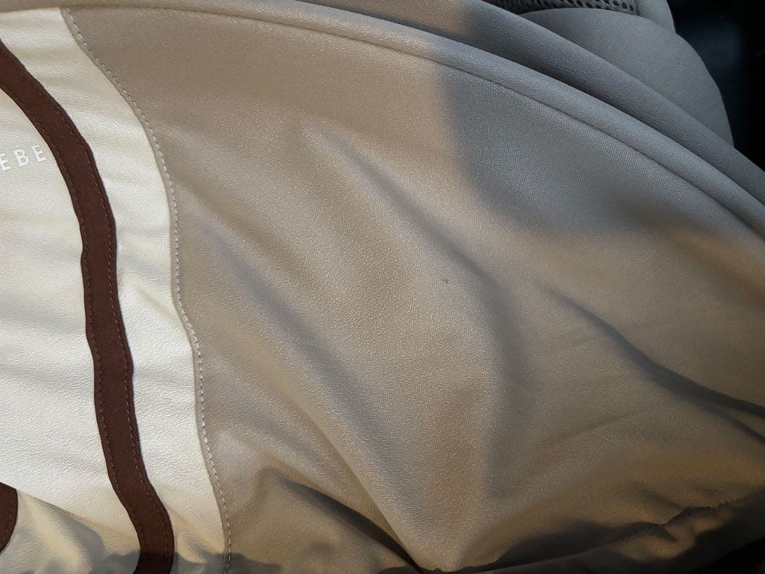 エールべべ　チャイルドシート　クルットr　ウィ2　ベージュ