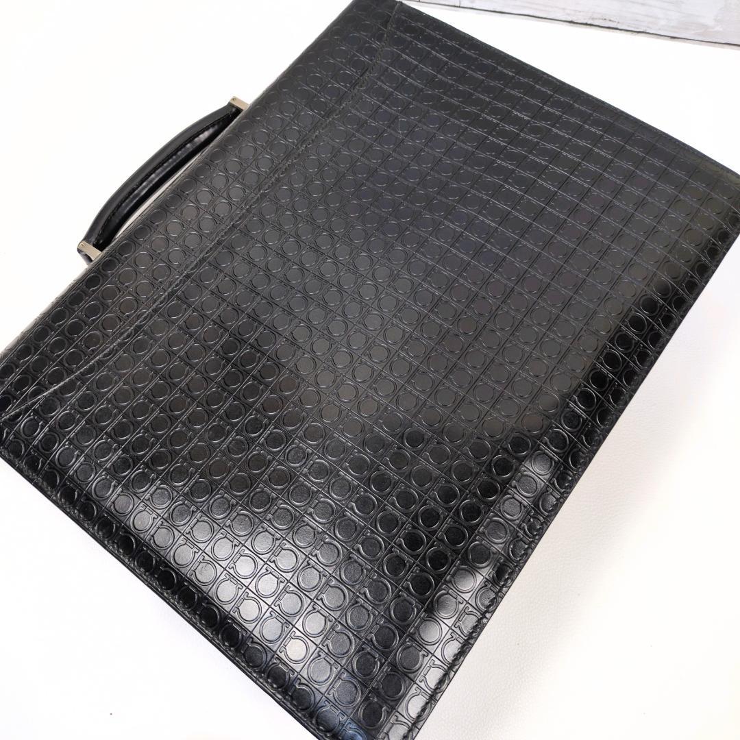 サルヴァトーレフェラガモ ビジネスバッグ ガンチーニ A4 2way ブリーフ