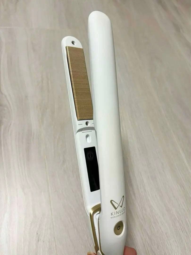 KINUJO 絹女 ストレートアイロン 海外対応 DS100 ホワイト DS100 絹女