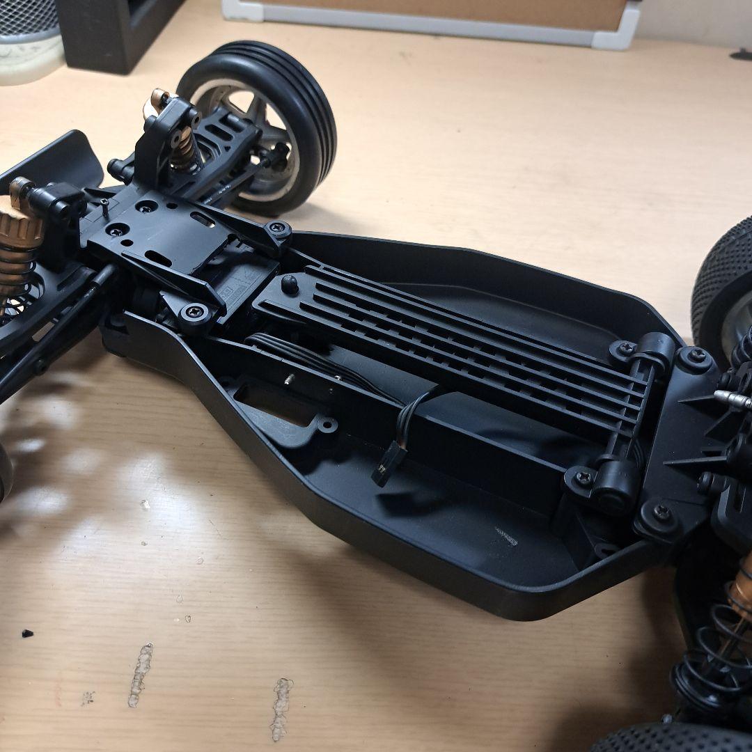 タミヤDT02(京商ターボオプティマボディ)サーボ無し