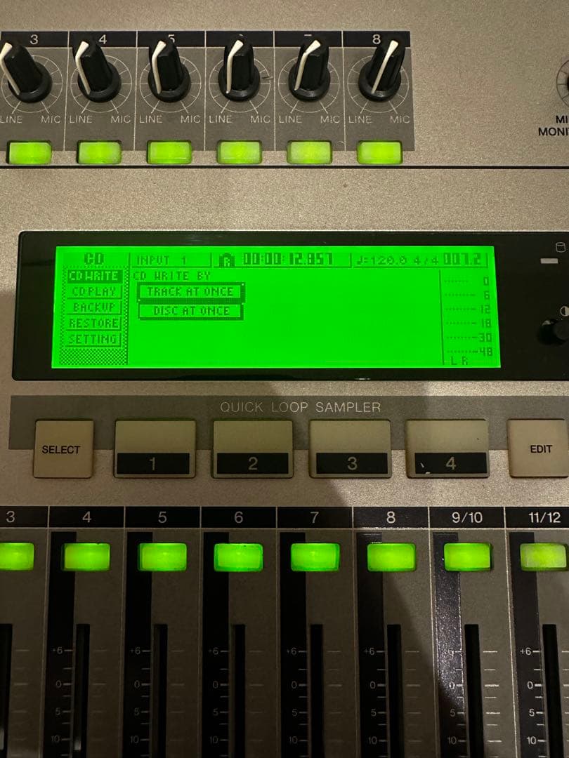 YAMAHA マルチトラックレコーダー AW16G