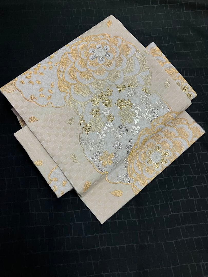 お仕立て上がり名古屋帯 新品未使用品 正絹 西陣織 No.353 - メルカリ