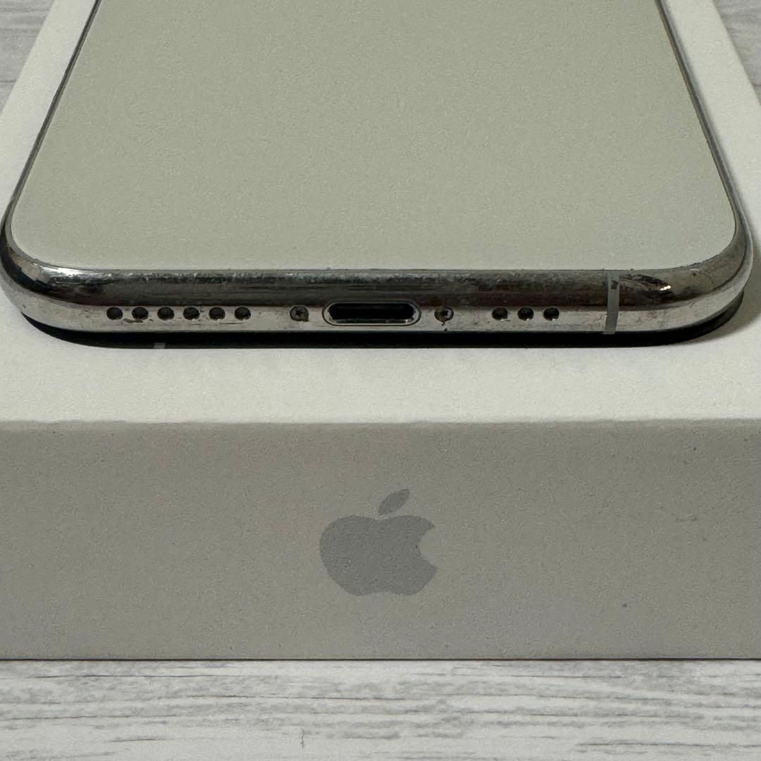 美品】iPhone 11 Pro 64GB シルバー バッテリー容量93% - メルカリ