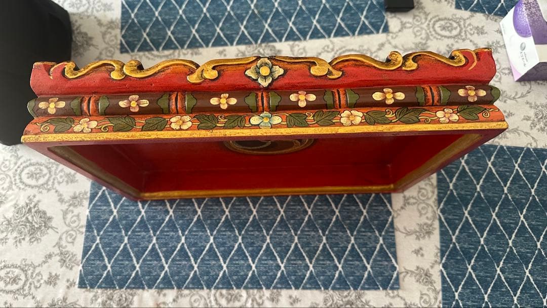 チベットの長方形のトレイ