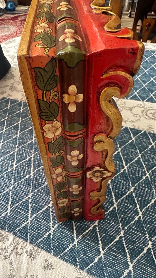 チベットの長方形のトレイ