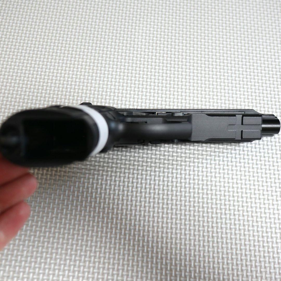 東京マルイ M9A1 ガスブローバック ロングマガジン付き