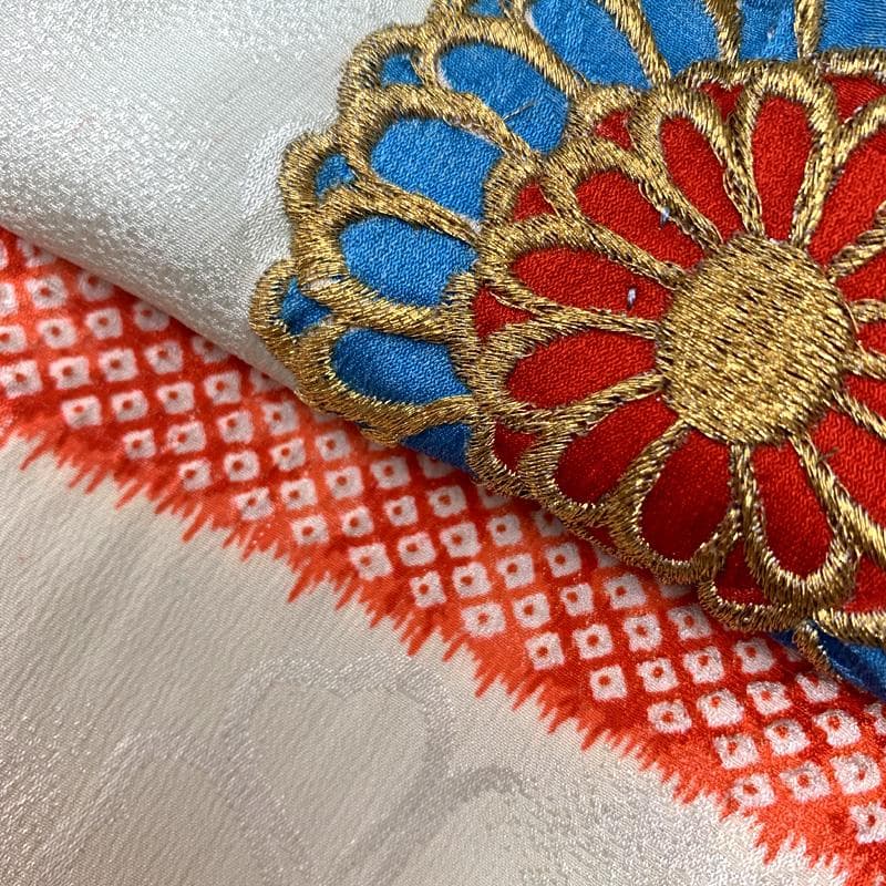 504ag64□七五三 七歳 セミアンティーク 女児 着物&袋帯 銀彩 菊□