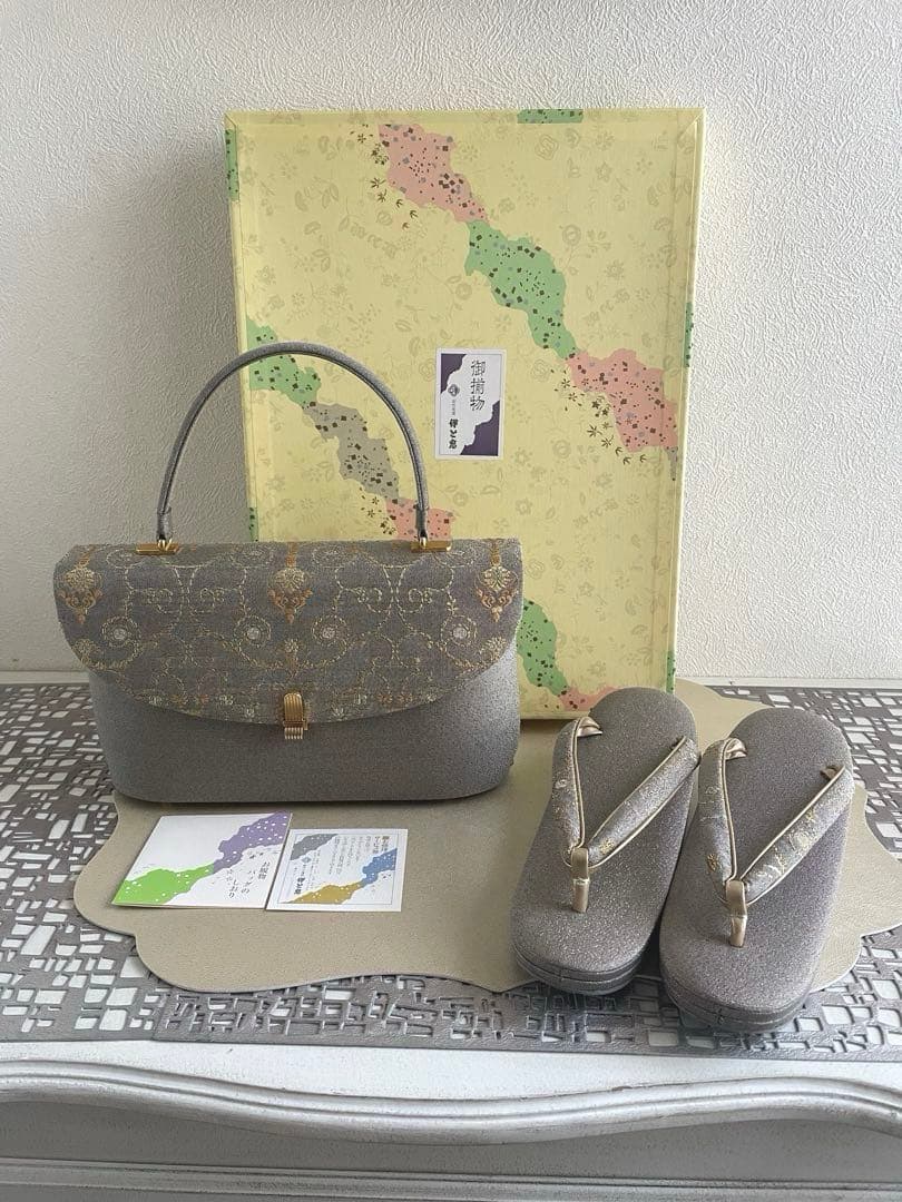 伊と忠　グレー 花柄 佐賀錦和装用バッグと草履セット