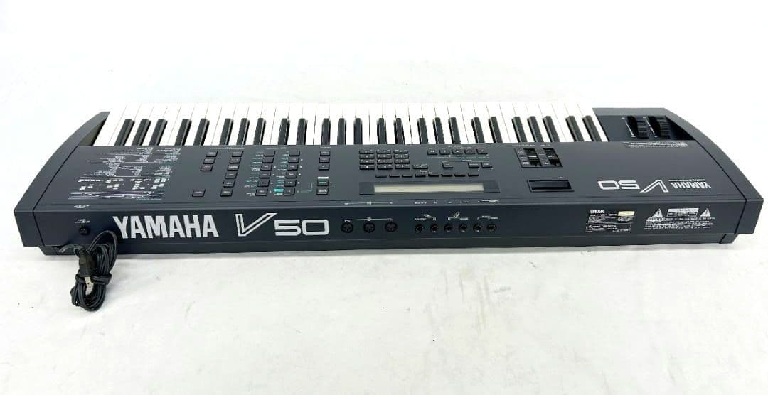 ヤマハ YAMAHA V50 シンセサイザー デジタル 61鍵盤ソフトケース付き