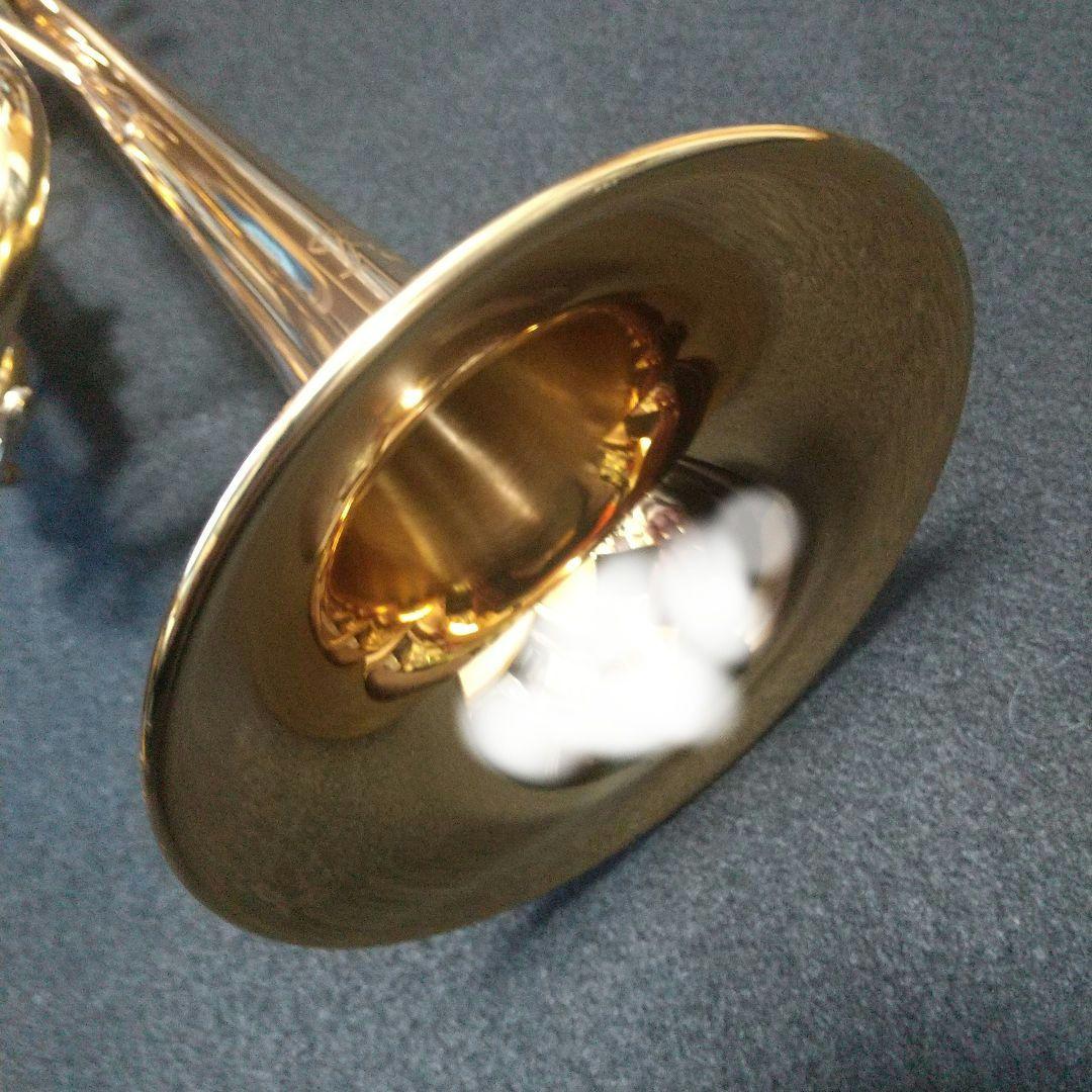 FESTI「フェスティ」トランペット。ゴールドラッカー仕上げ。美品