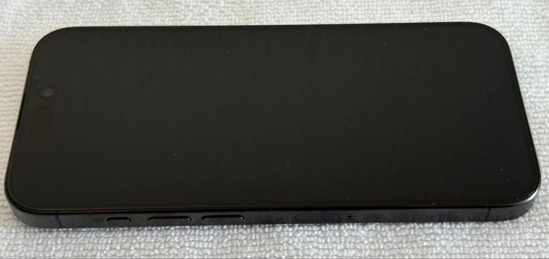 ジャンク Apple iPhone 15 Pro スペースブラック 本体 - メルカリ