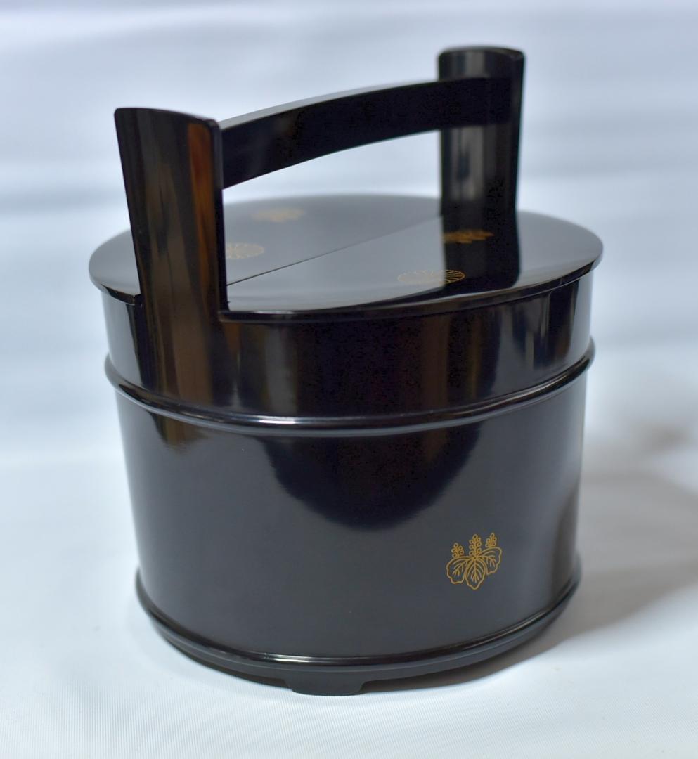 真塗光越造　蔦、桐紋手桶水指　【極上品】お茶道具／共箱