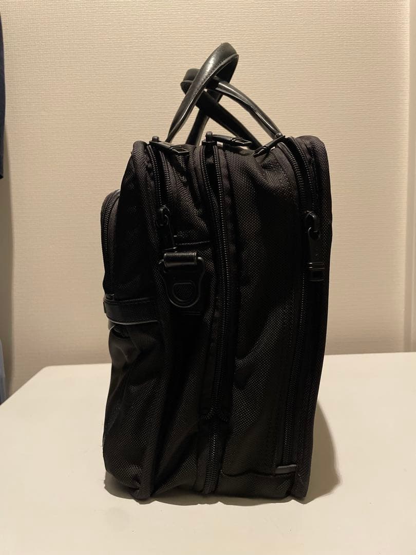 エ*ビ様 TUMI アルファ3 エクスパンダブル オーガナイザー ラップトップ