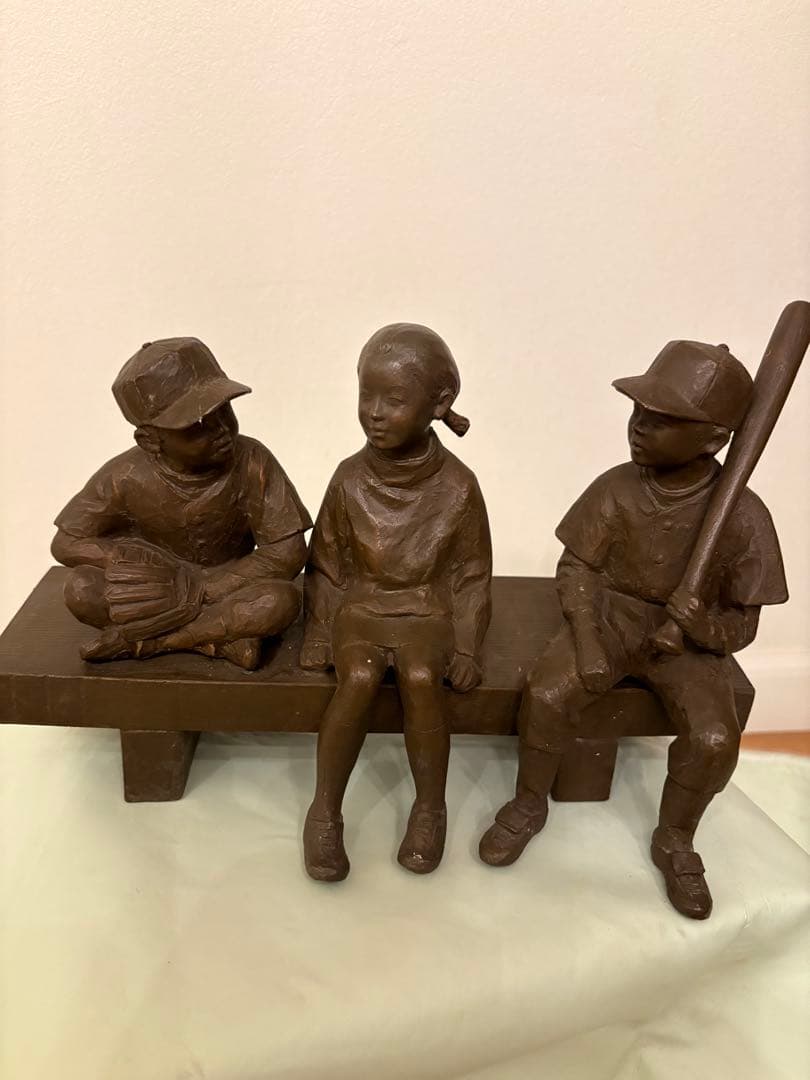 山*猫様 ともだち　　　と思われるブロンズ 山*猫様 ともだち と思われるブロンズ