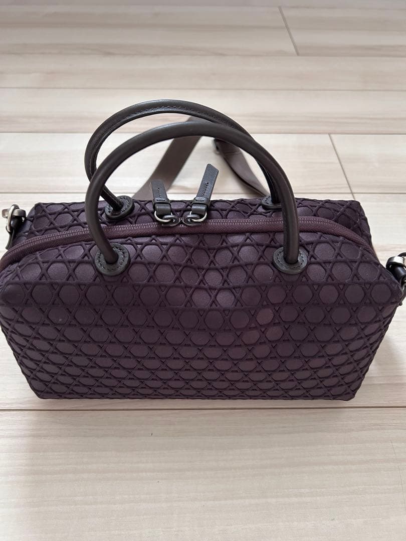 LAQUOH ミニボストン　撥水加工　チョコレート色　美品！、