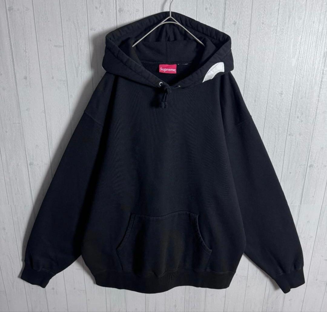 シュプリームビッグシルエットパーカー. スペシャルセール‼️三連休限定