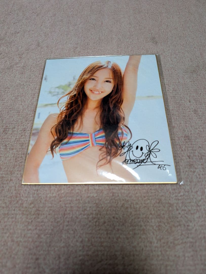 AKB板野友美サイン入り色紙＆前田 大島 板野 渡辺 高橋 小嶋 集合写真