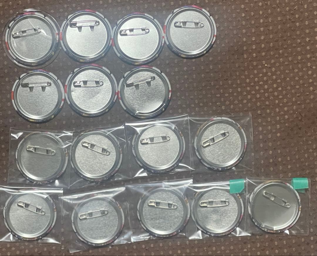 センラ ハロパ 2018 等身 デフォ 缶バッジ