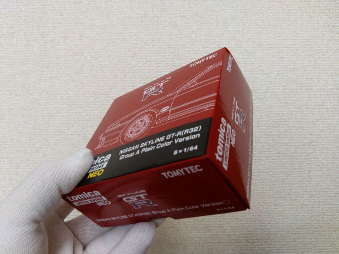 トミカリミテッドヴィンテージネオ 日産 スカイライン GT-R R32 開封品