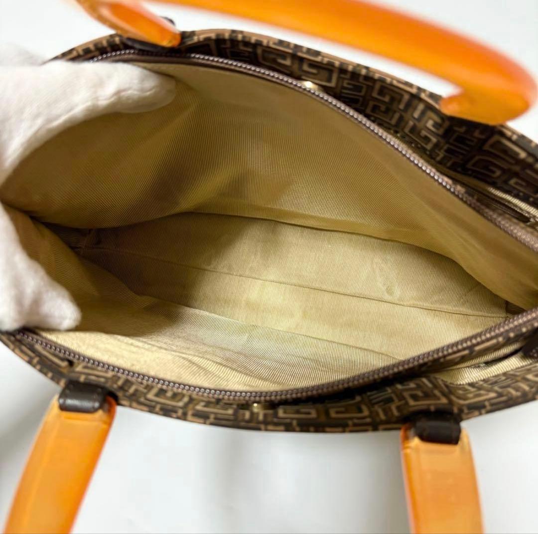 極美品　ジバンシー　ヴィンテージ　ハンドバッグ　トートバッグ　3室　総柄　4G