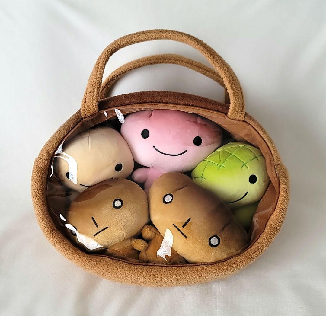 ポーチ.ジェラトーニ.マグネット入り.赤ちゃんみたいな童顔,ディズニー