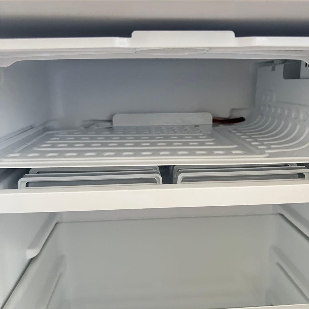 【美品】山善 YAMAZEN 冷蔵庫 YFR-90 2024年製 92L