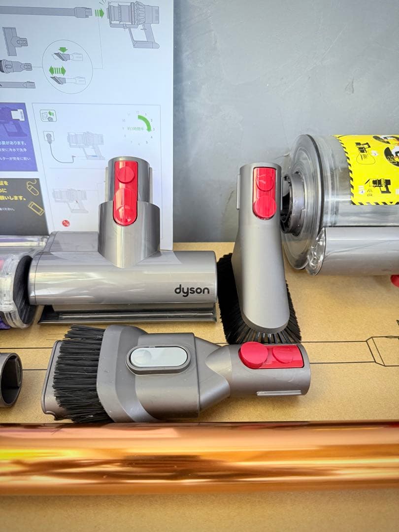 Dyson Cyclone V10 スティッククリーナー本体 Amazon | Dyson Cyclone