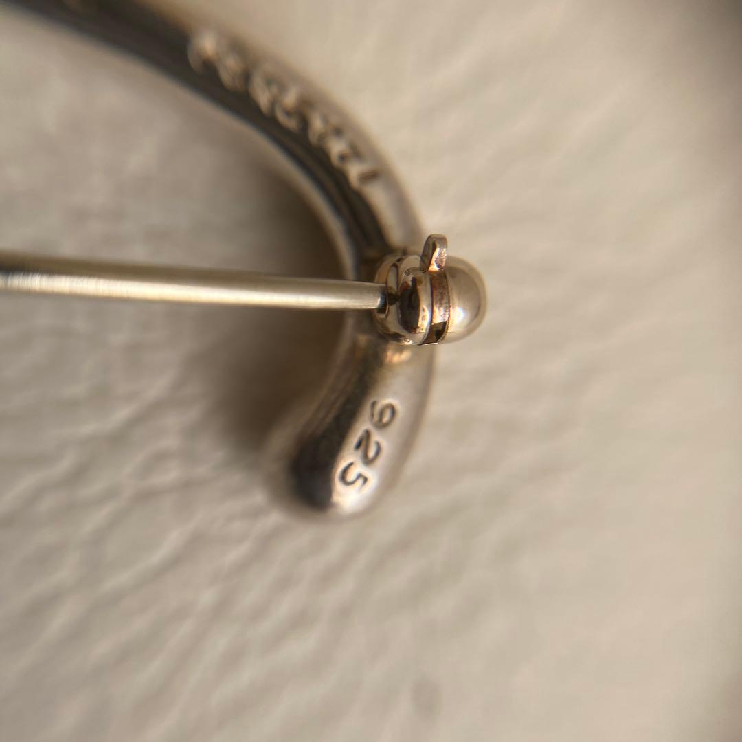 週末お値下げ美品ティファニーイニシャルブローチTTIFFANY