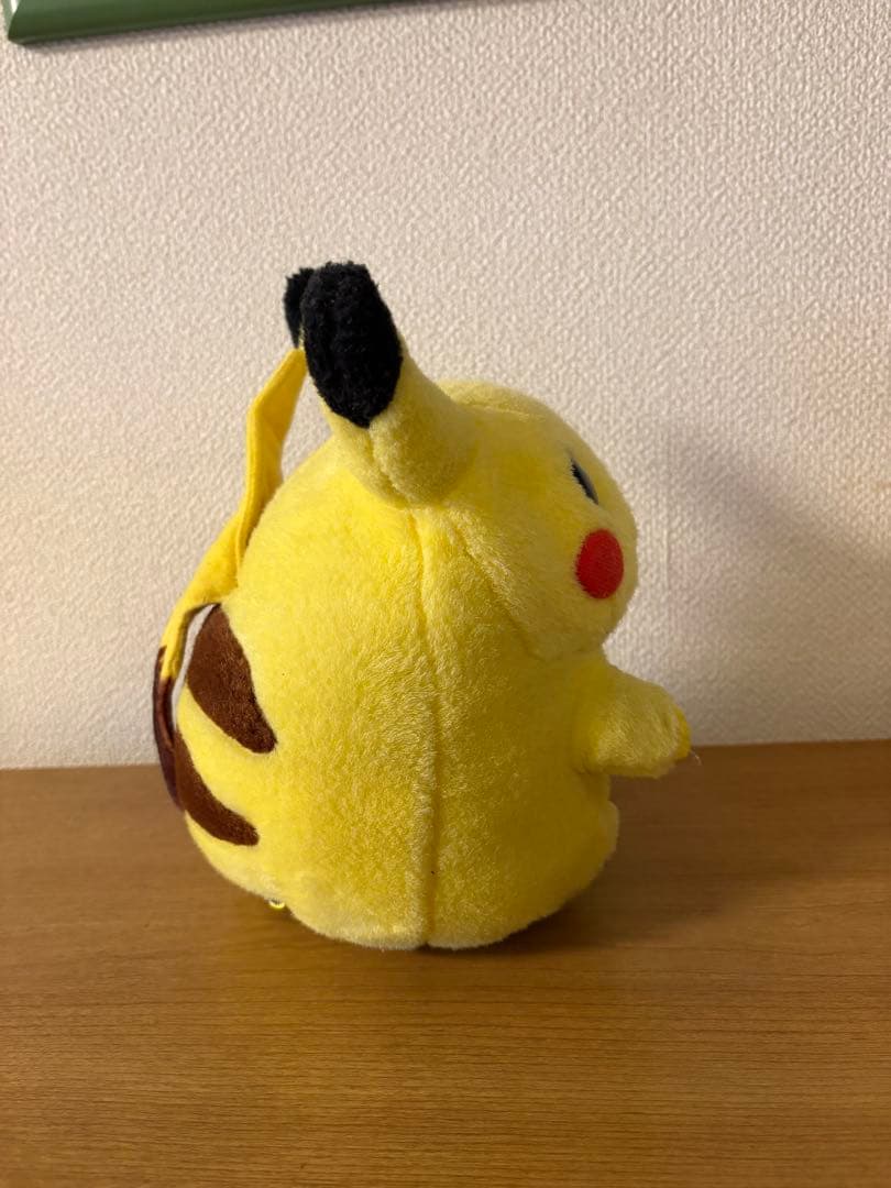 初代 ピカチュウ ぬいぐるみ トミー