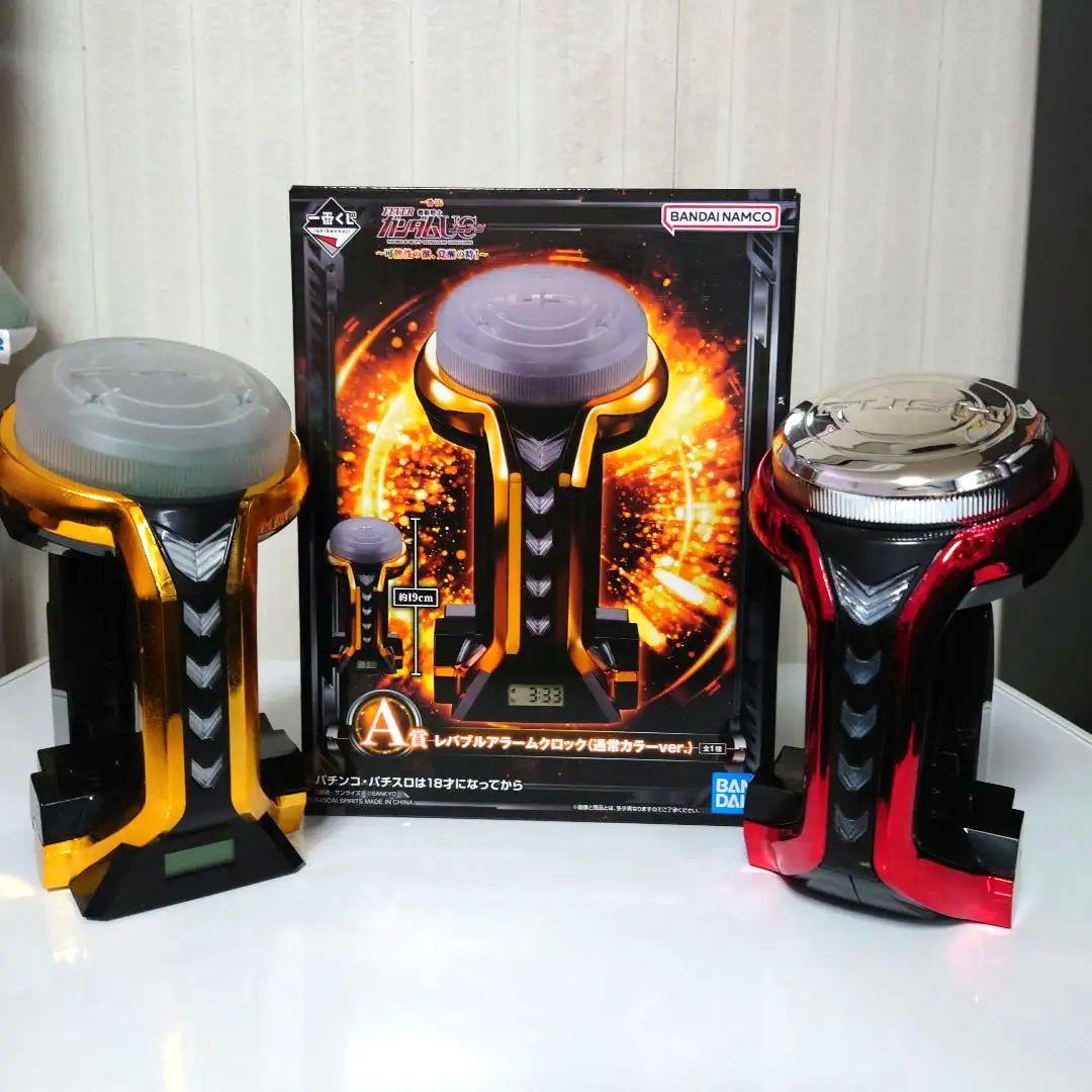 2個セット ダンガンロンパ ORBcafe オーブカフェ 等身缶バッジ 日向創