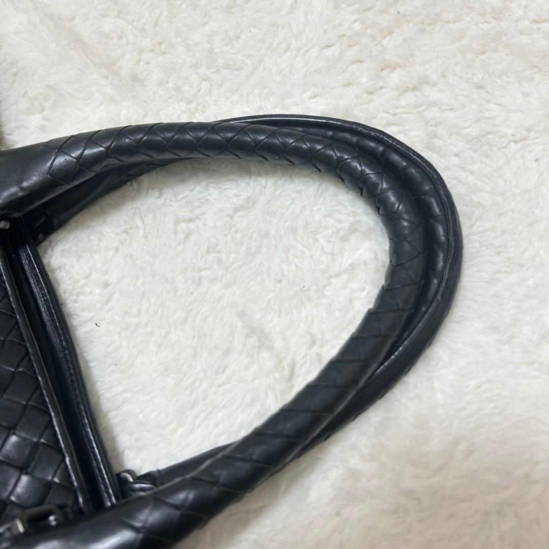 ボッテガヴェネタ イントレチャート ブラック レザー ビジネスバッグ