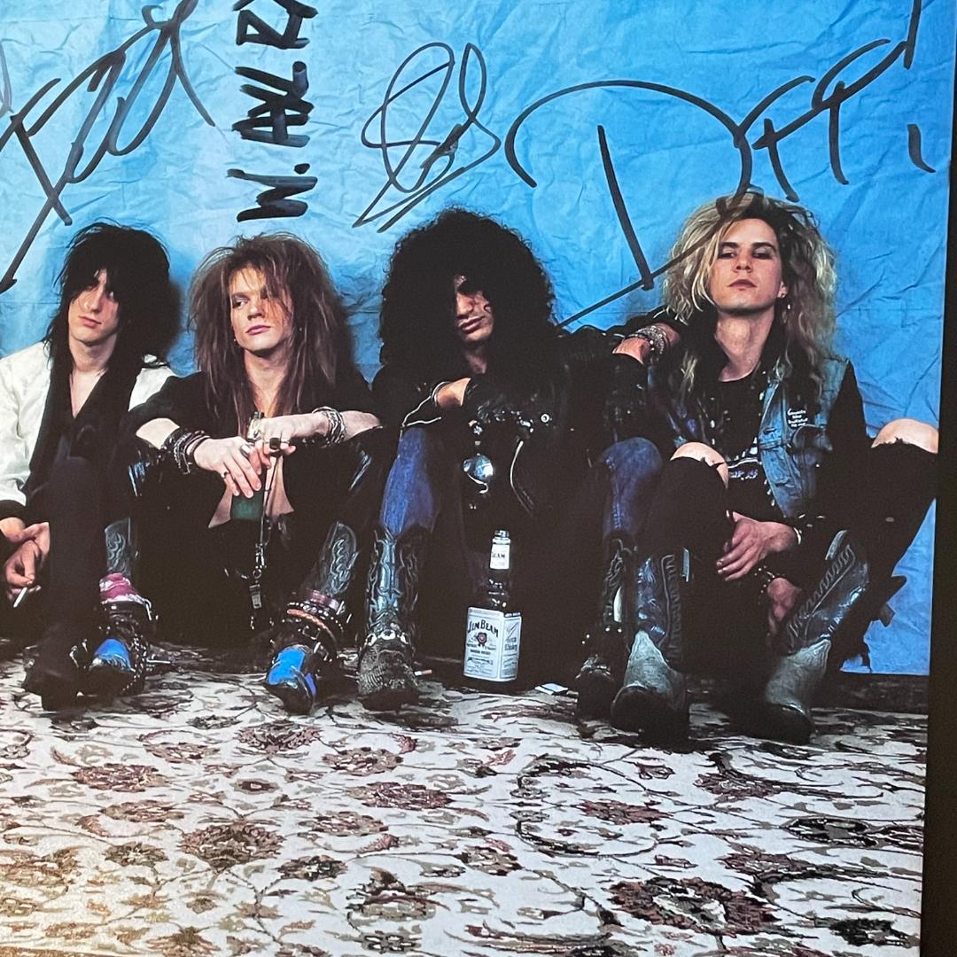 サイン入りポスター☆ガンズ・アンド・ローゼズ（Guns N' Roses