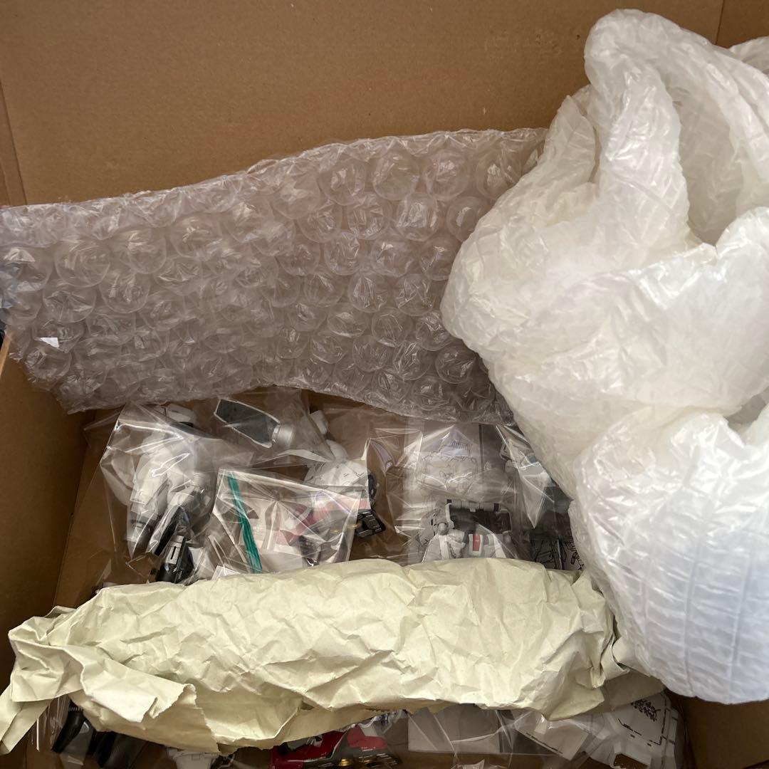 1/100 GP02 ガンダム試作2号機サイサリス　ガンプラ、プラモデル完成品